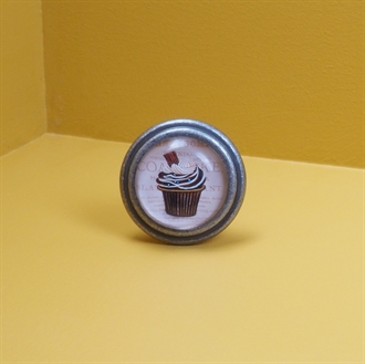 Rund metal knop med cupcake print